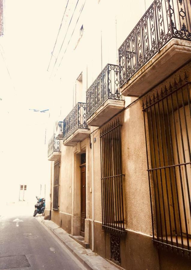 Les Chambres Des Barques Narbonne Exterior foto